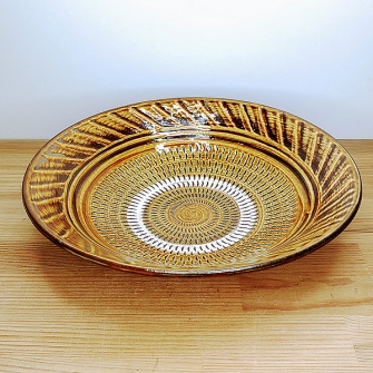 小鹿田焼の7寸中深皿 飛び鉋と刷毛目 茶