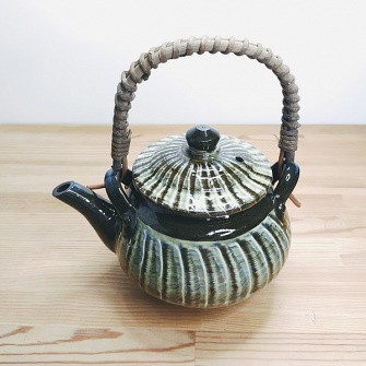 小鹿田焼の土瓶 緑