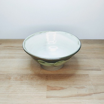 小鹿田焼の茶碗 緑模様
