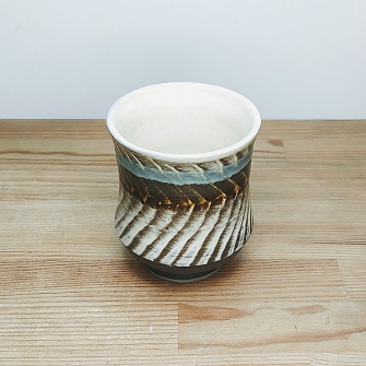 小鹿田焼の【割引中！】湯のみ　刷毛目