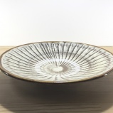 小鹿田焼の８寸皿 刷毛目