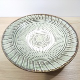 小鹿田焼の8寸皿 飛び鉋と刷毛目 緑