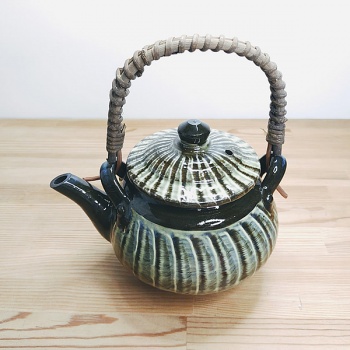 小鹿田焼の土瓶 緑